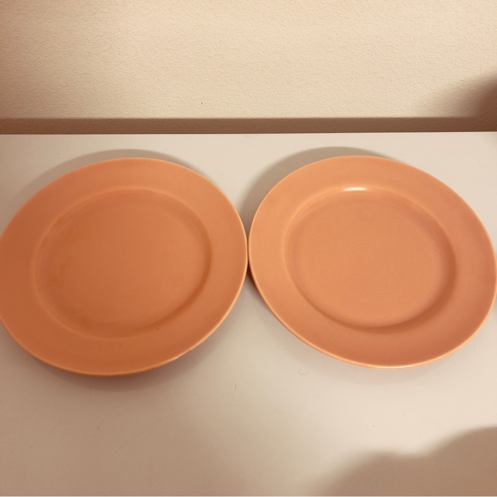 Vintage Franciscan 2pcs Coral colors Plates set (p0004)